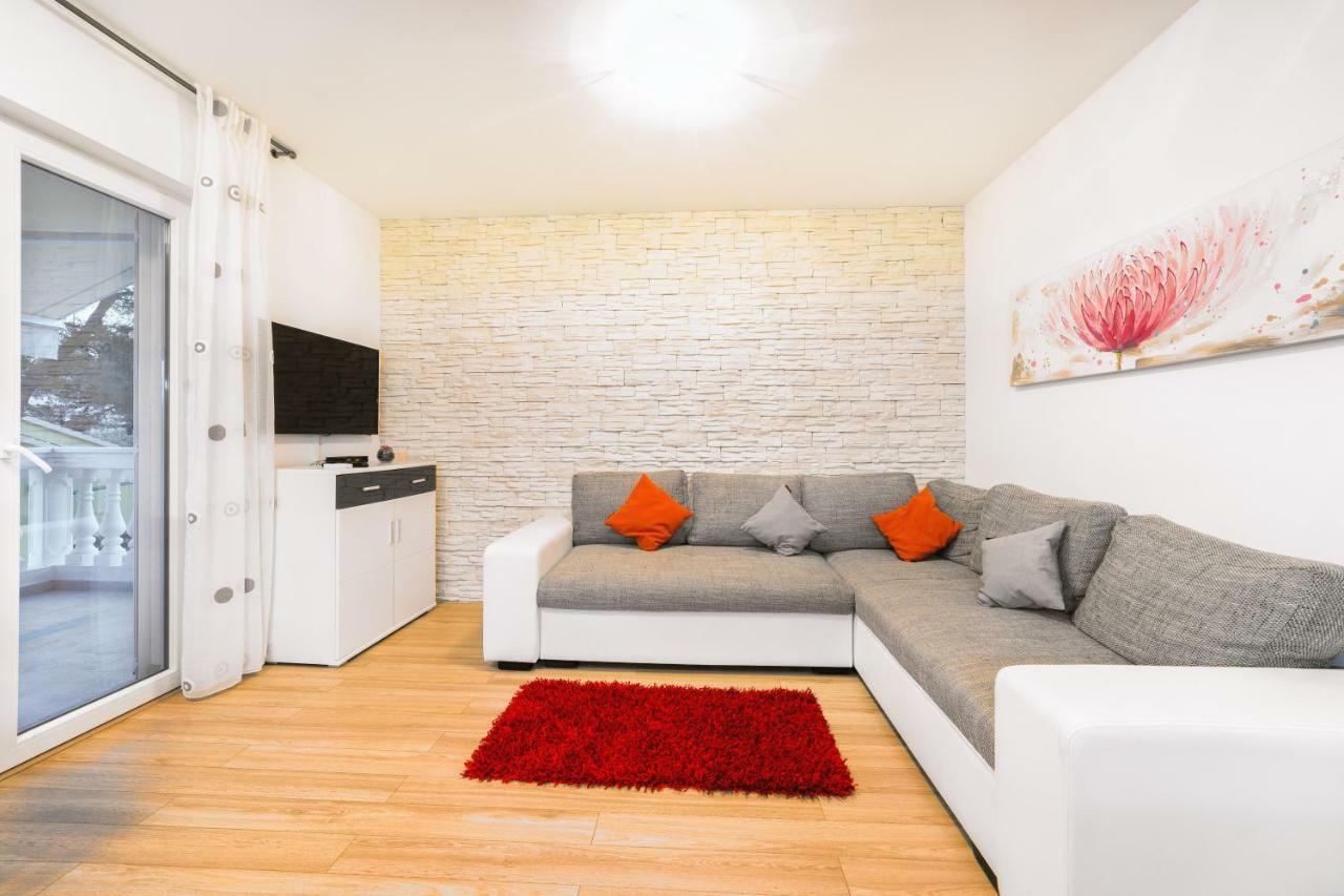 Vila Vodice Apartman Kültér fotó